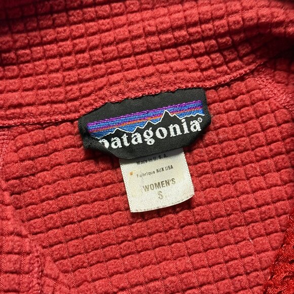 *Vintage Patagonia Women's R1 Flash Pullover - Red - Picture 4 of 9